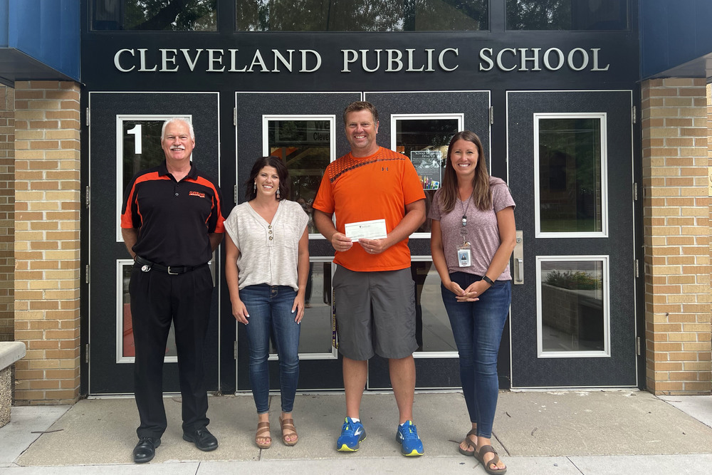 Cleveland Open raises 3500 for athletic department Cleveland Public