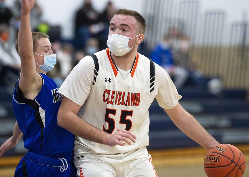 Varsity Boys Off Triumph in Opener