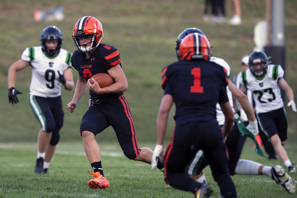 Blake Lyons run